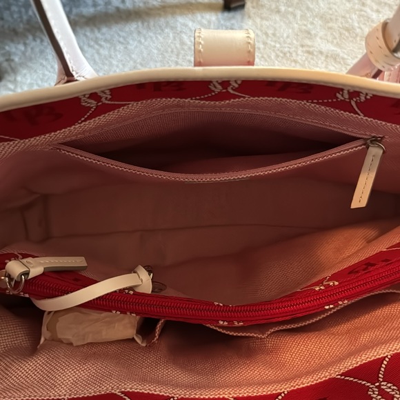 Dooney and Bourke- Double long handle tote - Picture 4 of 7